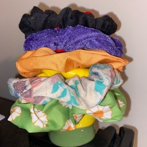 Scrunches!!